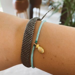 PURA VIDA BRACELETS 🦋